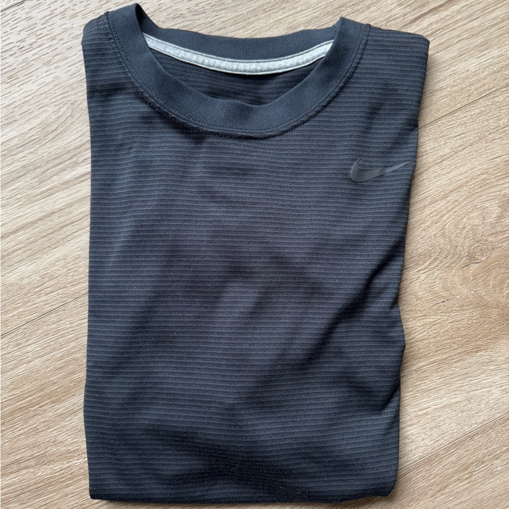 Men’s Nike Dri-Fit Striped Tee